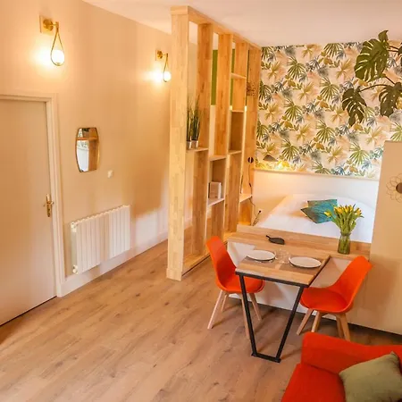 Le T.wood Apartment *